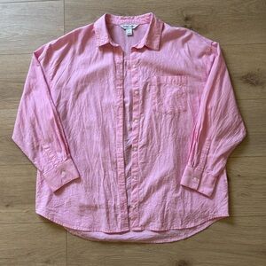 Old Navy The Boyfriend Button Down Shirt